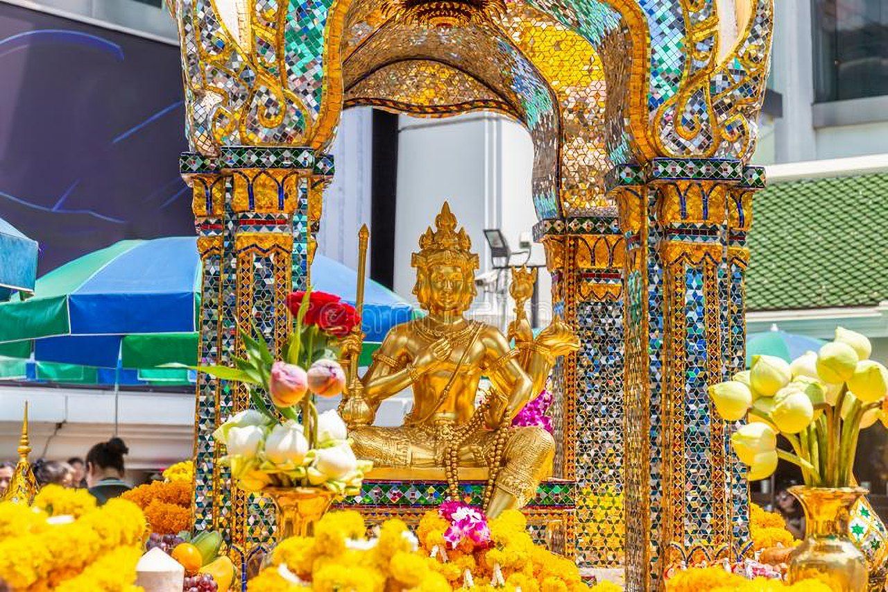 Thaomahabrahmaerawanshrineimportantpopularplaceslandmarkbangkokthaomahabrahmaerawanshrineimportant145639098 可愛曼谷 narak Club |น่ารักกรุงเทพ