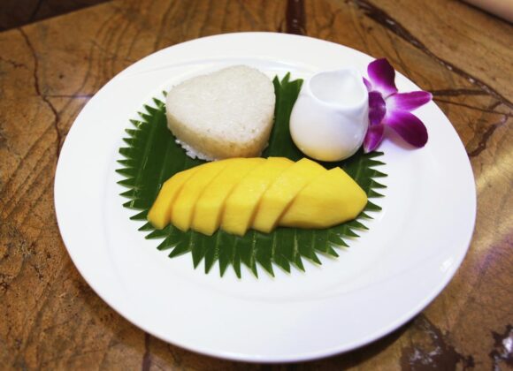 Mango with sticky rice
